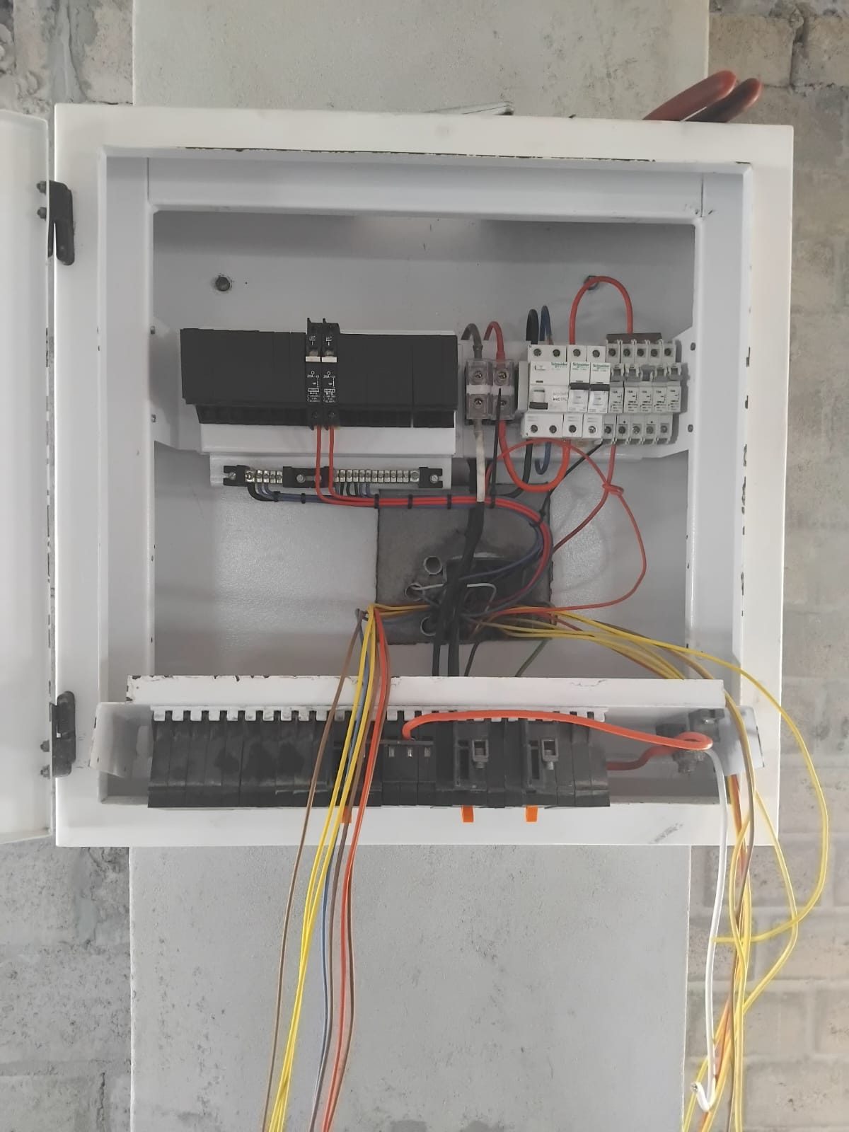 Metering enclosure wiring